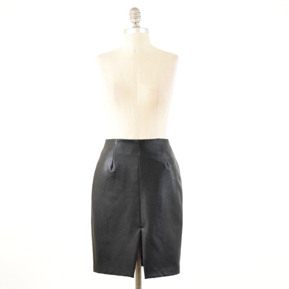 Finders Keepers Women’s Metallic Black Faux Leather Slit Front Sexy Pencil Skirt - Picture 2 of 11